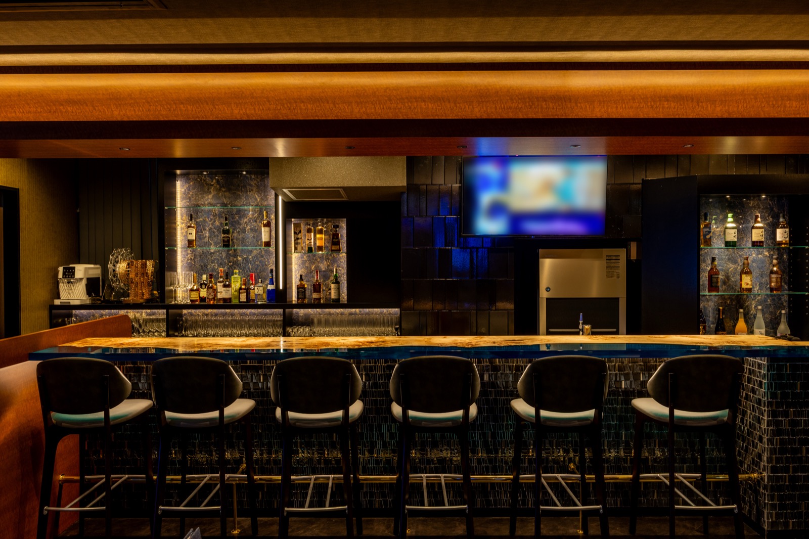 有楽町カラオケバー DELTA+ カラオケルーム